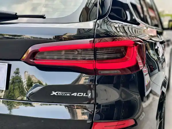 BMW X5 2023