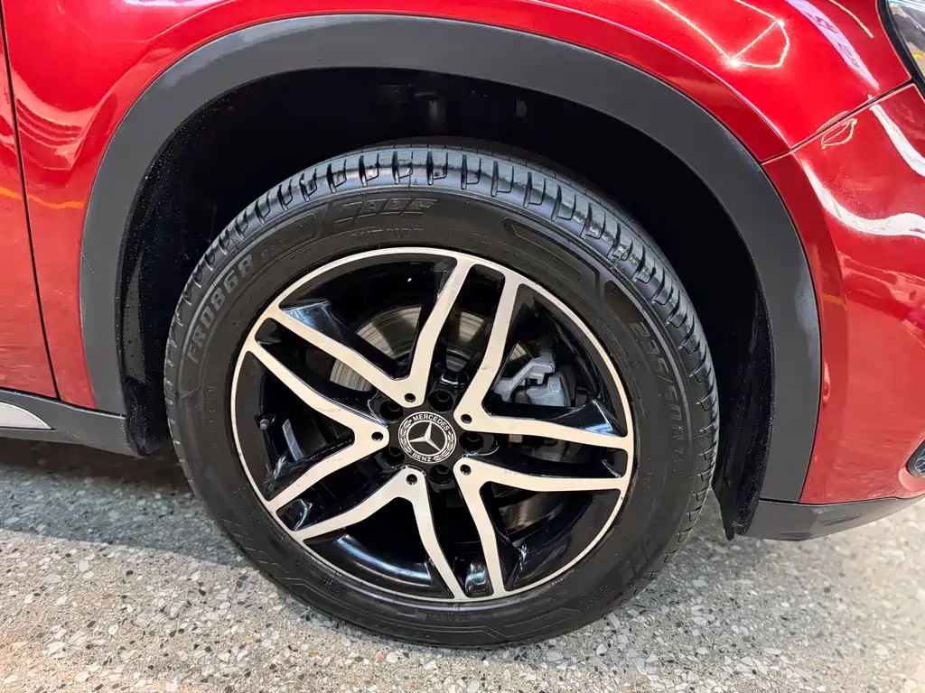 Mercedes-Benz GLA 2018 — фото 27