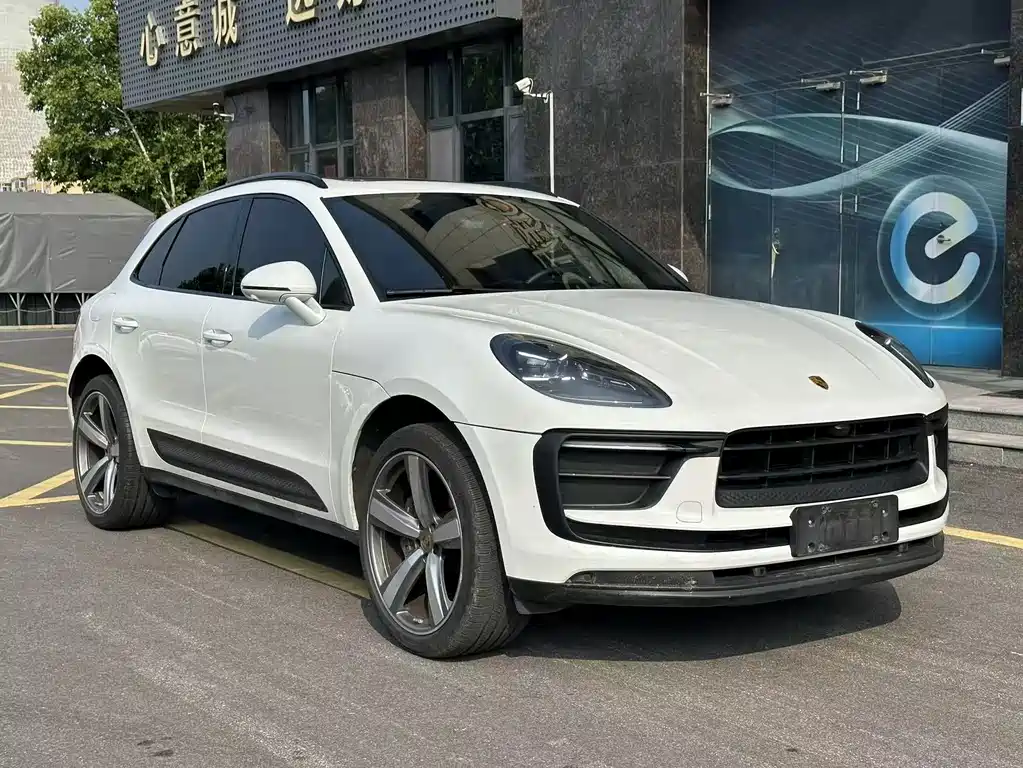 Porsche Macan 2022