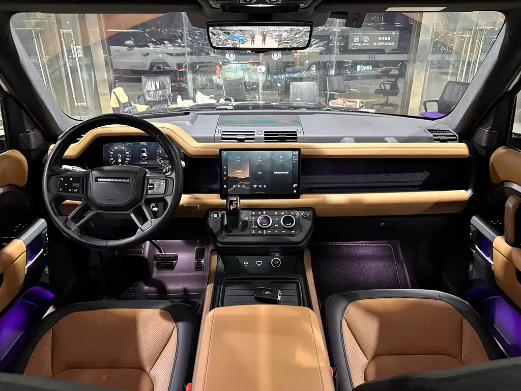 Land Rover Defender 2022 — фото 41