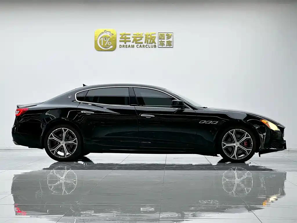 Maserati Quattroporte 2015 — фото 7