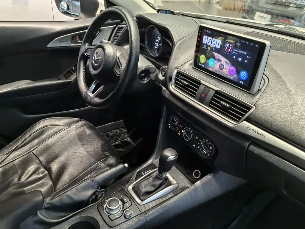 Mazda 3 Angkesela 2018