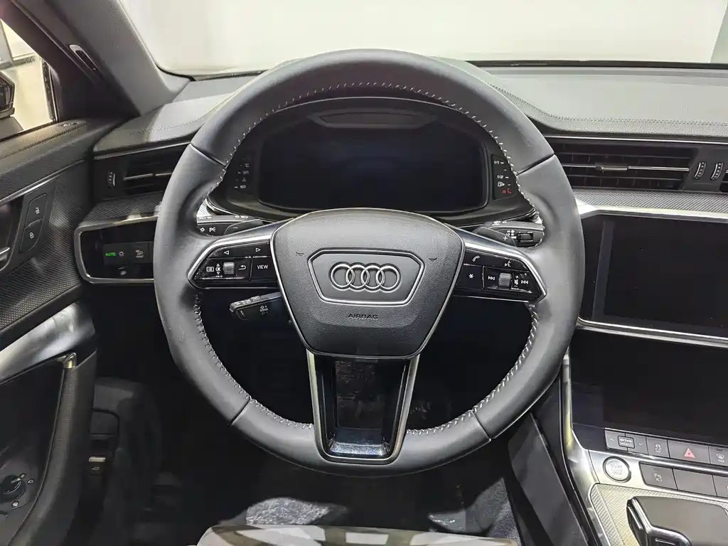 Audi A6L 2019 — фото 7