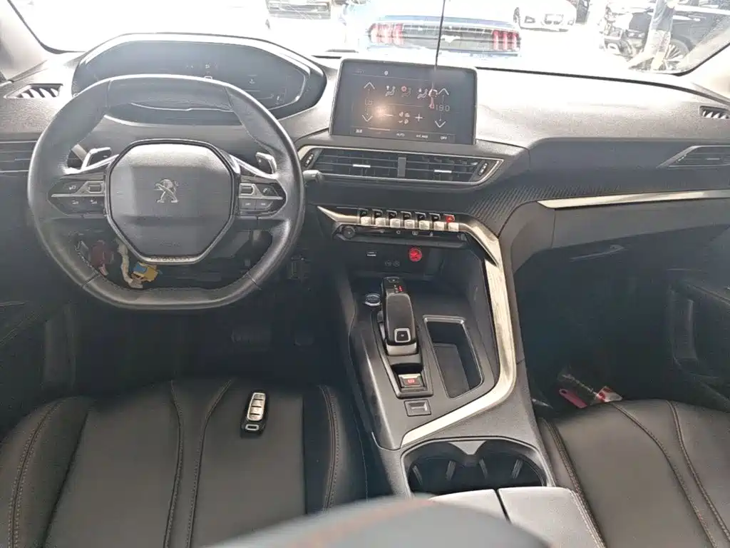Peugeot 4008 2019 — фото 10