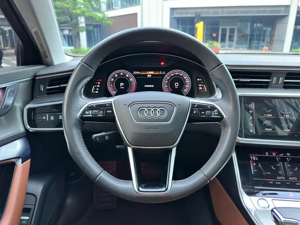 Audi A6L 2020 — фото 14