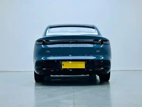 Leapmotor B01 2025