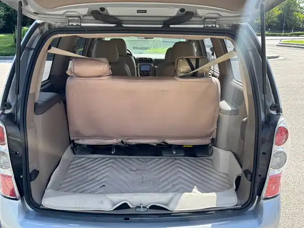 Buick GL8 2013