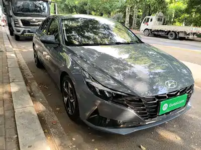 Hyundai Elantra 2021
