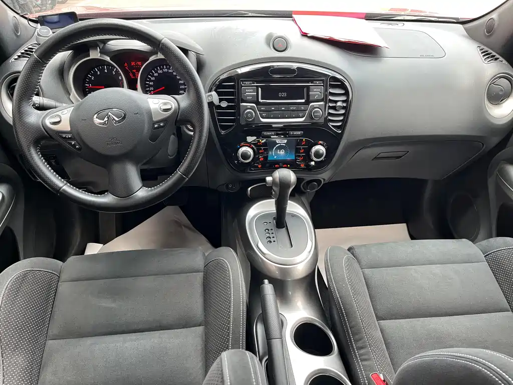 Infiniti ESQ 2019 — фото 18