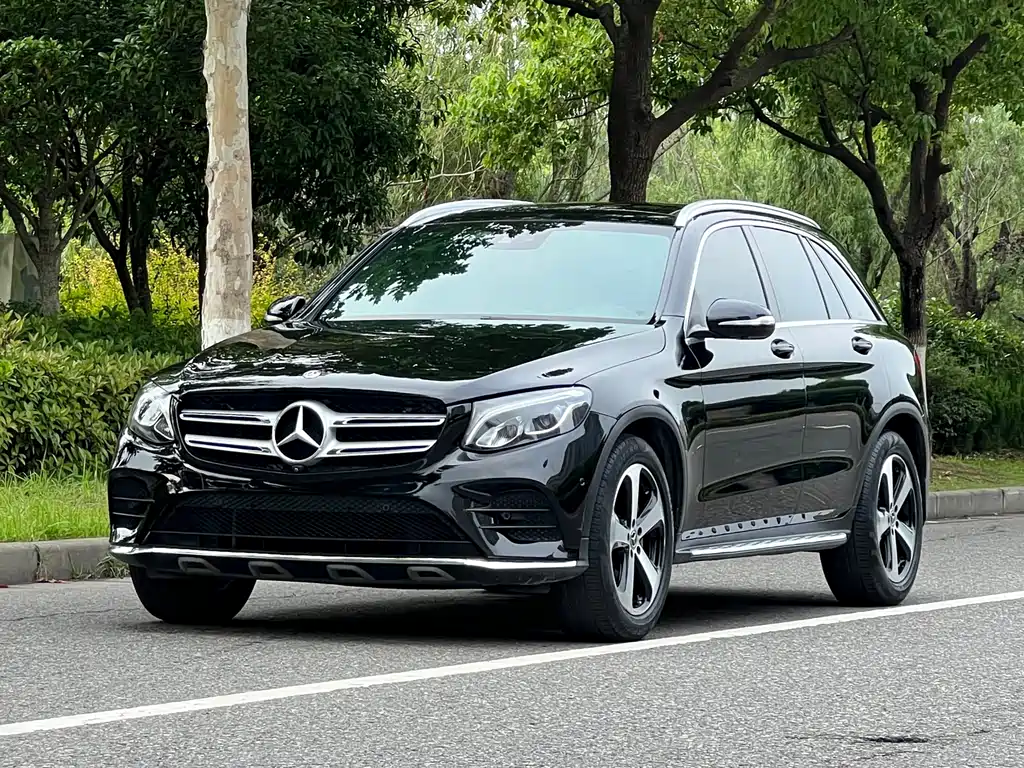 Mercedes-Benz GLC 2018 — фото 1