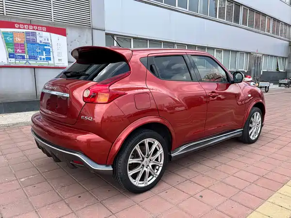 Infiniti ESQ 2019