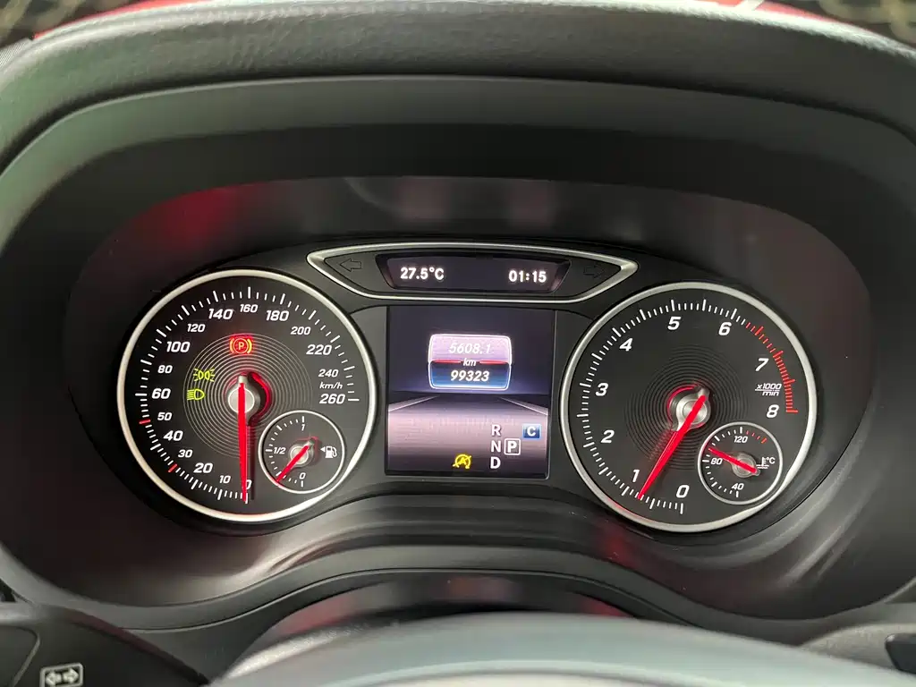 Mercedes-Benz B-Class 2019 — фото 11