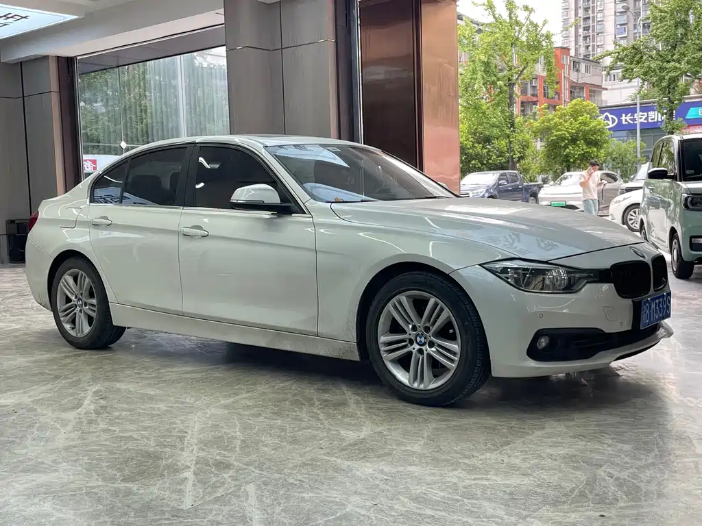 BMW 3 Series 2017