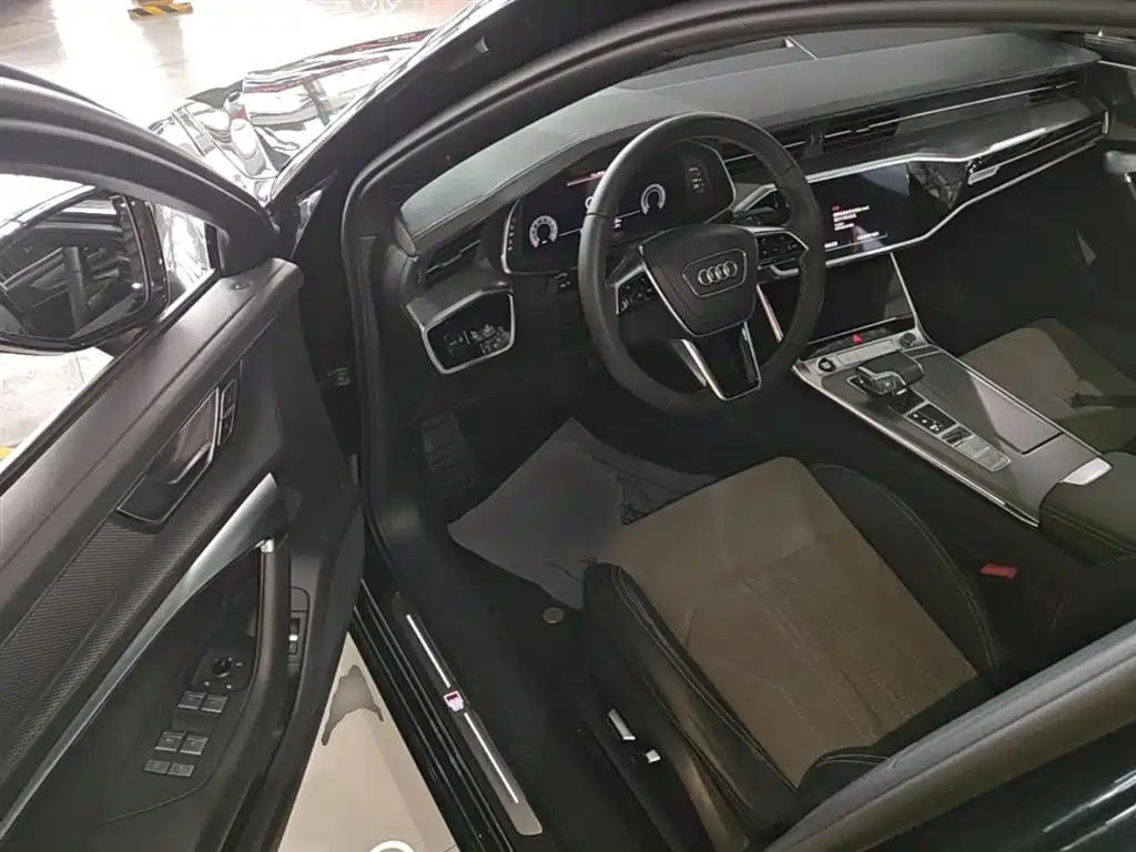 Audi A6L 2023 — фото 16
