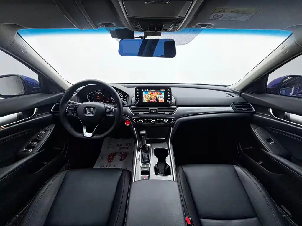 Honda Accord 2018 — фото 7