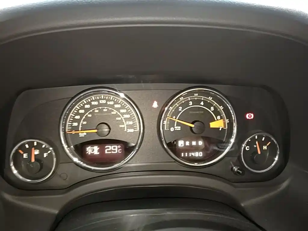 Jeep Compass 2014 — фото 12