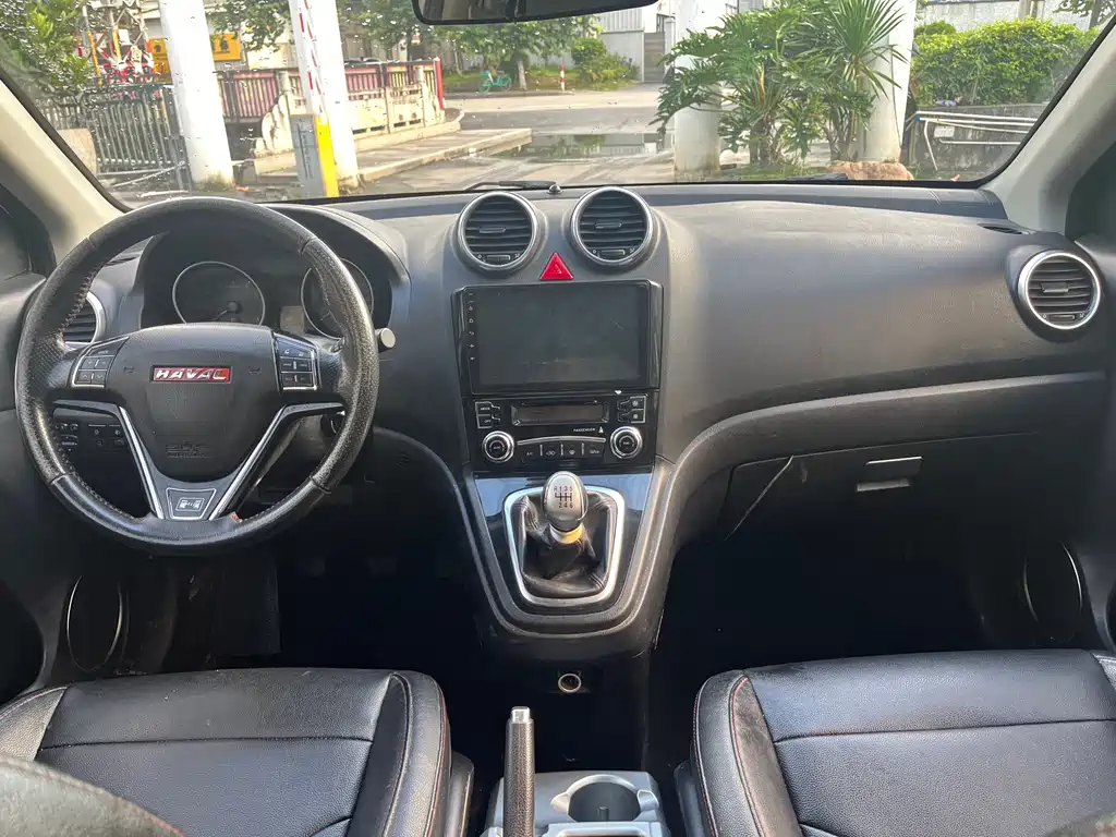 Haval H6 2015 — фото 17