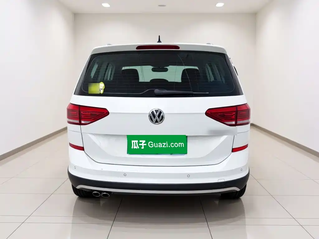 Volkswagen Touran 2020 — фото 3