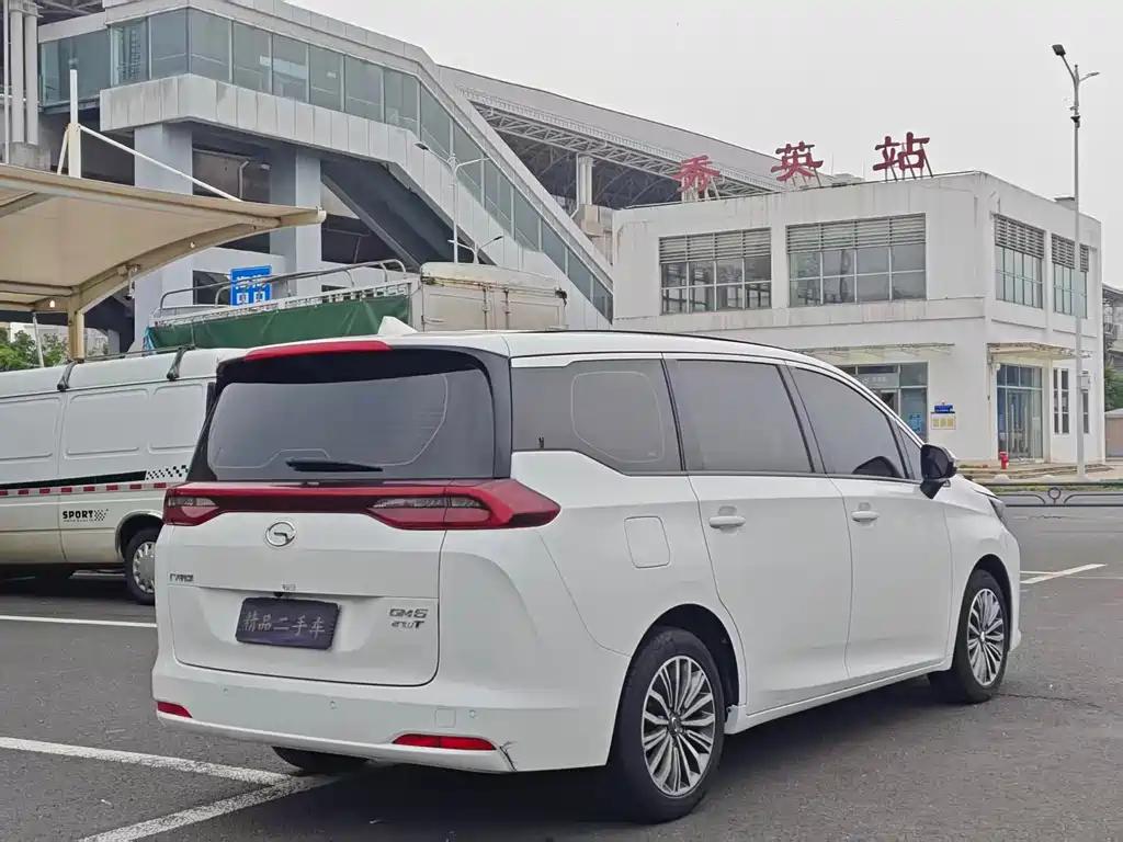 GAC Motor Trumpchi M6 2020 — фото 9