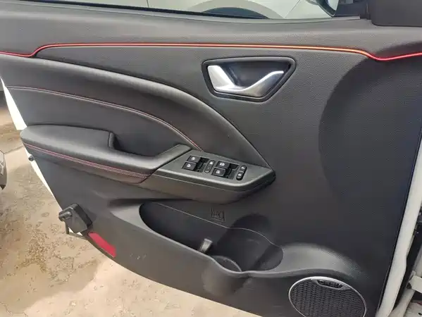 Dongfeng Scenery 500 2022
