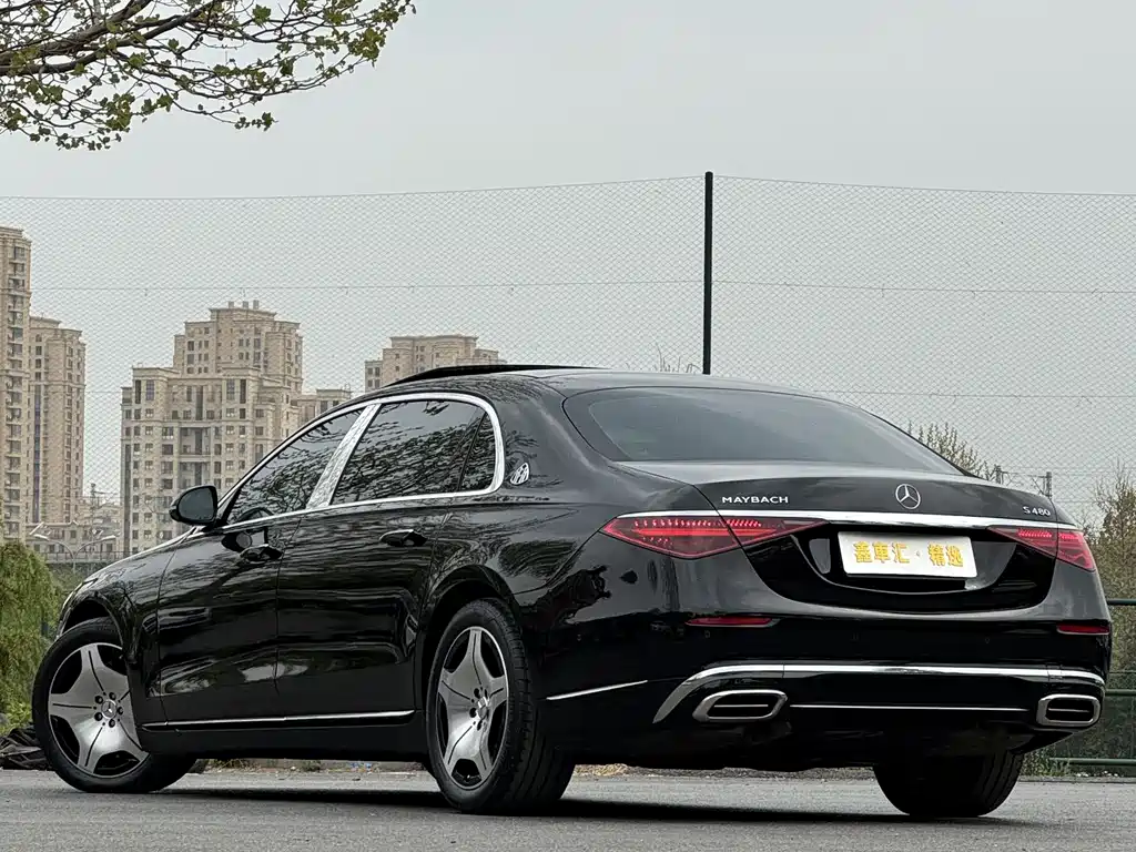 Mercedes-Benz Maybach S-Class 2024 — фото 11