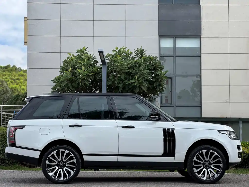 Land Rover Range Rover 2018 — фото 4