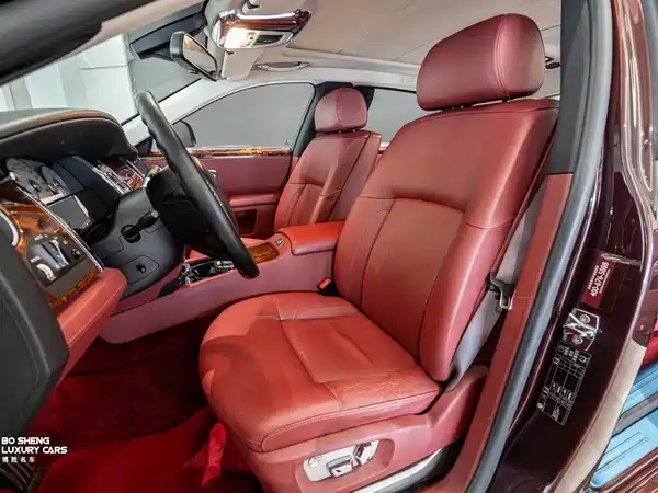 Rolls-Royce Ghost 2013