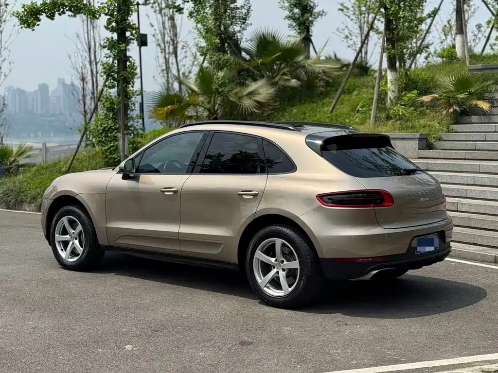 Porsche Macan 2015 — фото 4