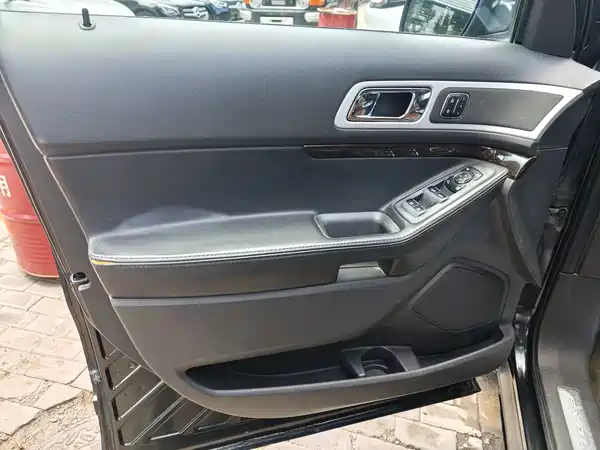 Ford Explorer 2014
