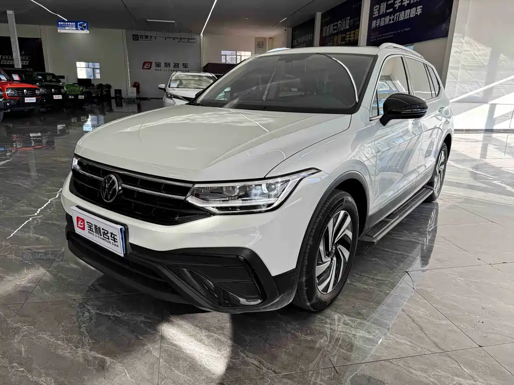 Volkswagen Tiguan L 2025