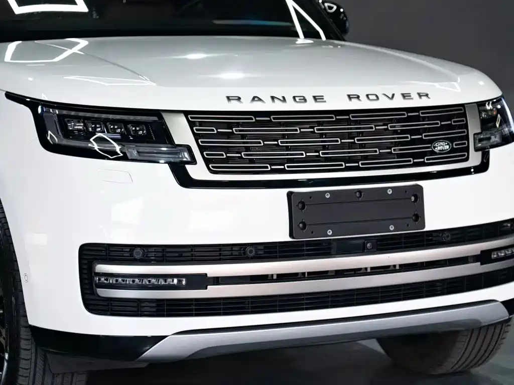 Land Rover Range Rover 2024 — фото 3