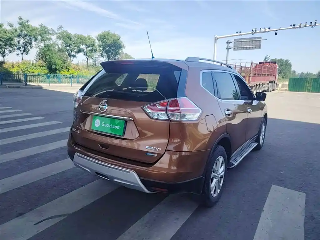 Nissan X-Trail 2015 — фото 7