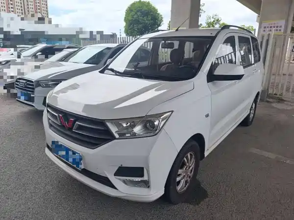 Wuling Hongguang 2019