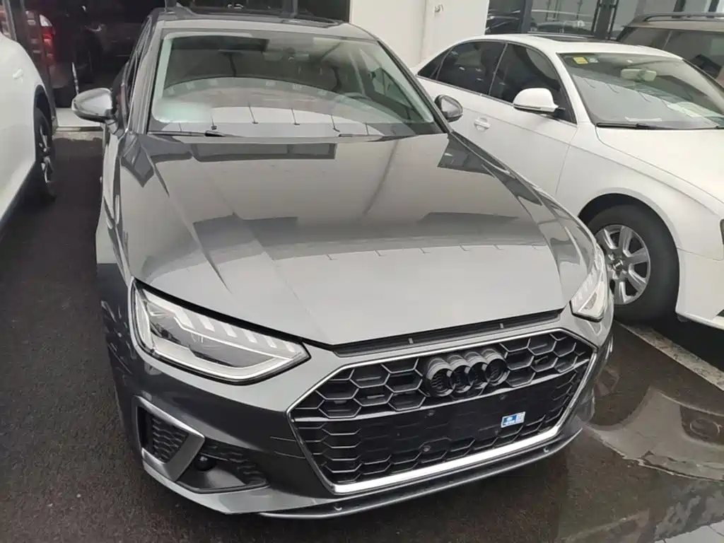Audi A4L 2021
