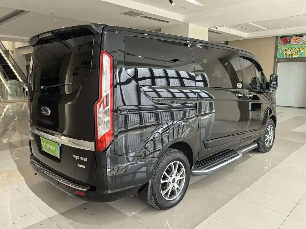 Ford Tourneo 2019 — фото 16