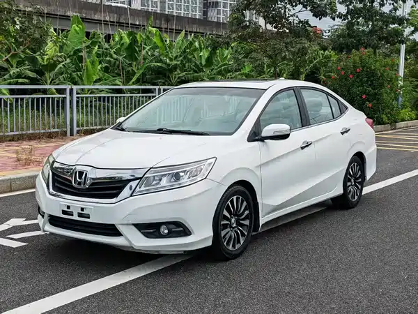 Honda Crider 2013