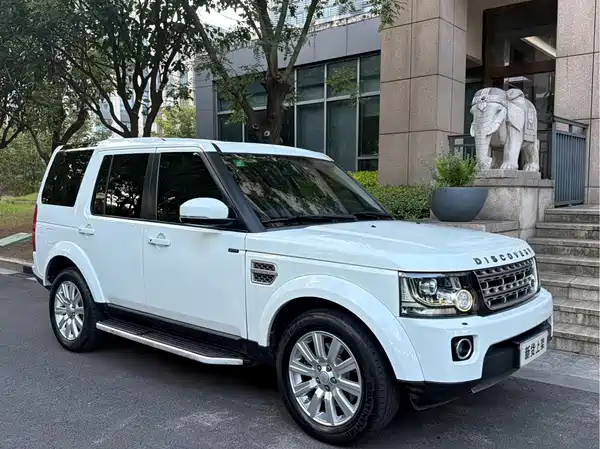Land Rover Discovery 2015