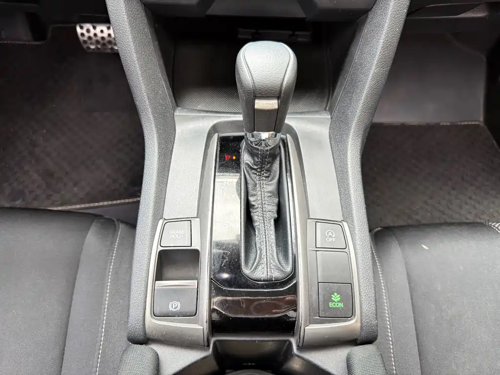 Honda Civic 2020 — фото 12