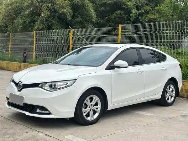 MG GT 2017