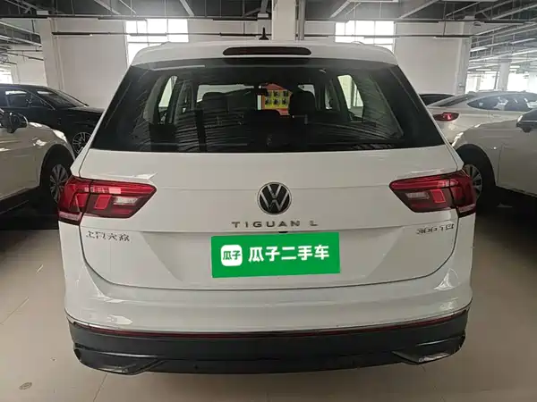 Volkswagen Tiguan L 2024