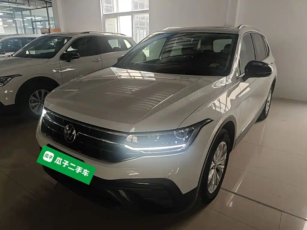 Volkswagen Tiguan L 2024 — фото 2