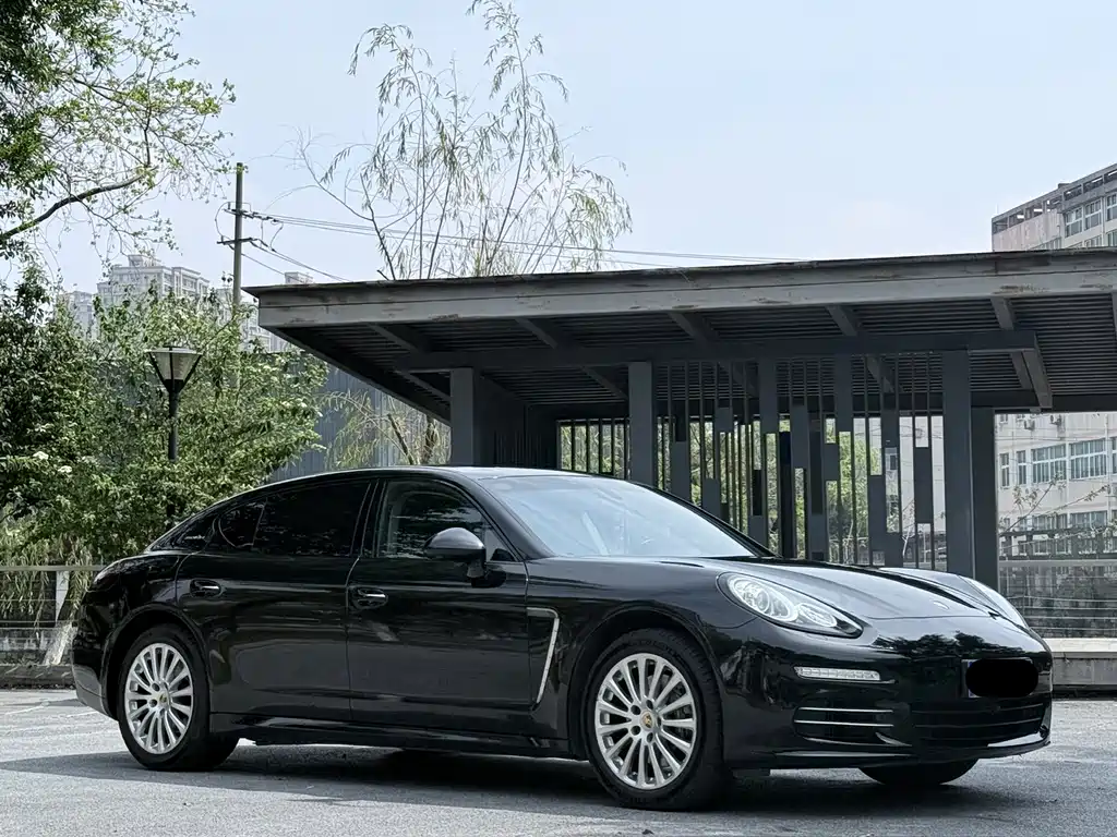 Porsche Panamera 2015 — фото 3