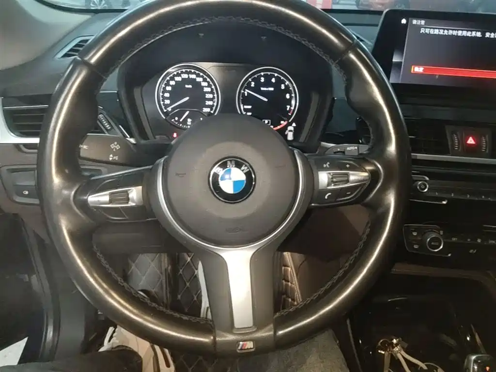 BMW X1 2020 — фото 11