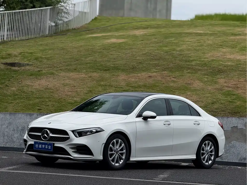 Mercedes-Benz A-Class 2021