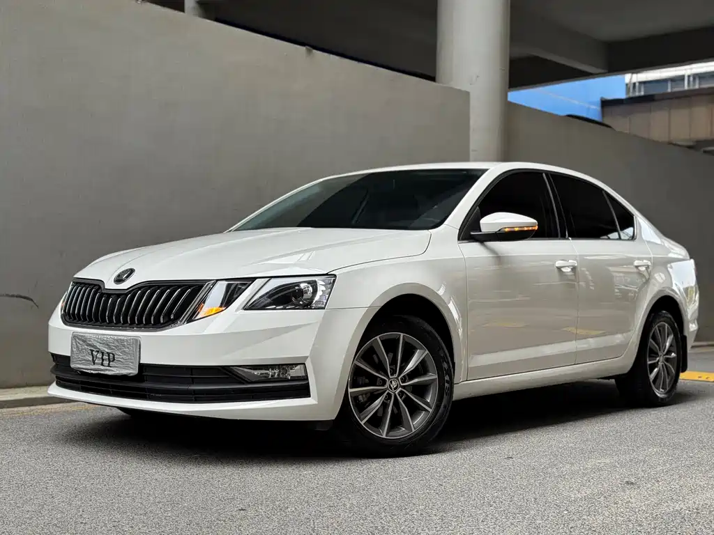 Skoda Octavia 2023