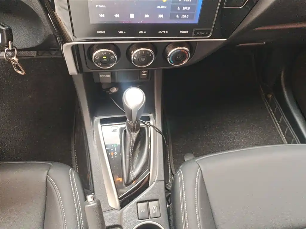 Toyota Levin 2019 — фото 14