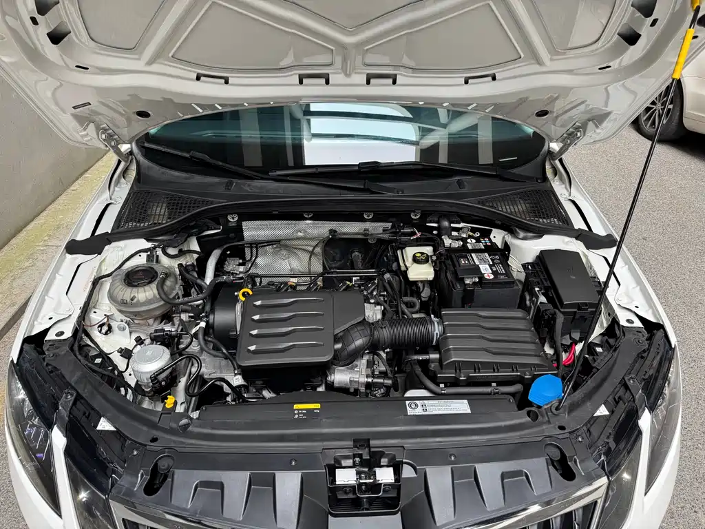 Skoda Octavia 2023 — фото 16