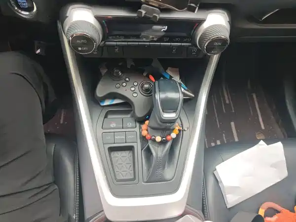 Toyota RAV4 2019