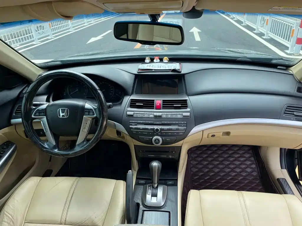 Honda Crosstour 2013 — фото 7