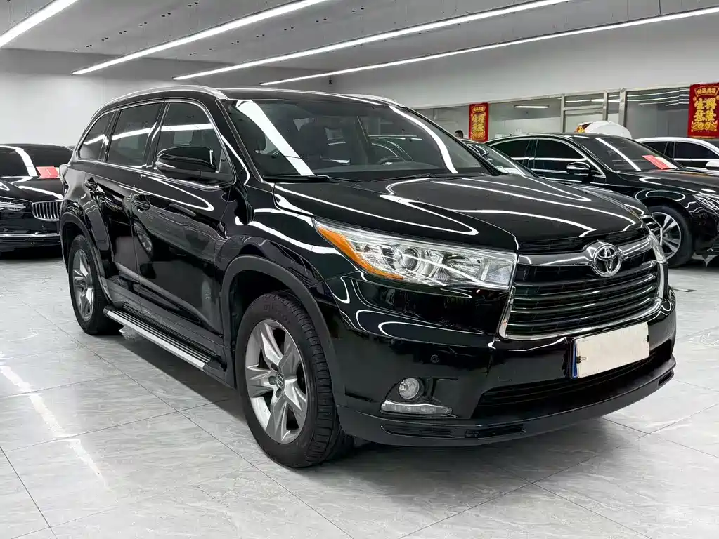 Toyota Highlander 2017 — фото 3
